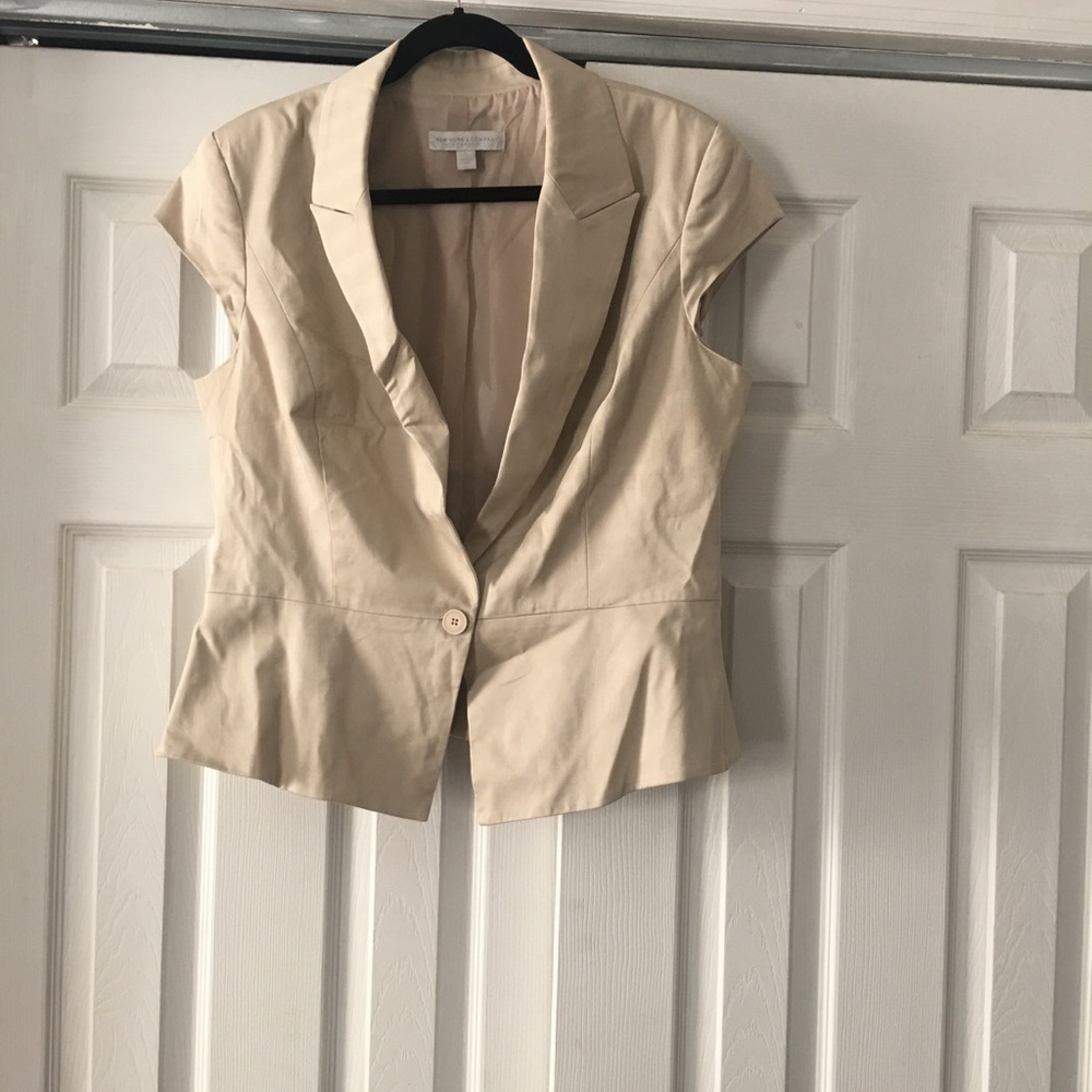Ny&co cap sleeve blazer size 18